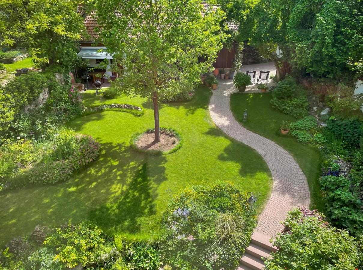 Ferienhaus Burgblick Munzenberg Bagian luar foto